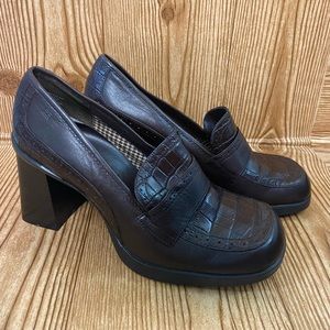 Tommy Hilfiger | Y2K Leather Square Toe Chunky Heel Croc Print Loafers Size 7.5
